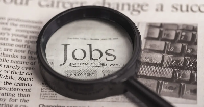 Jak znaleźć pracę, nie mając doświadczenia? Sprawdź, jak myjobs.pl wspiera osoby bezrobotne